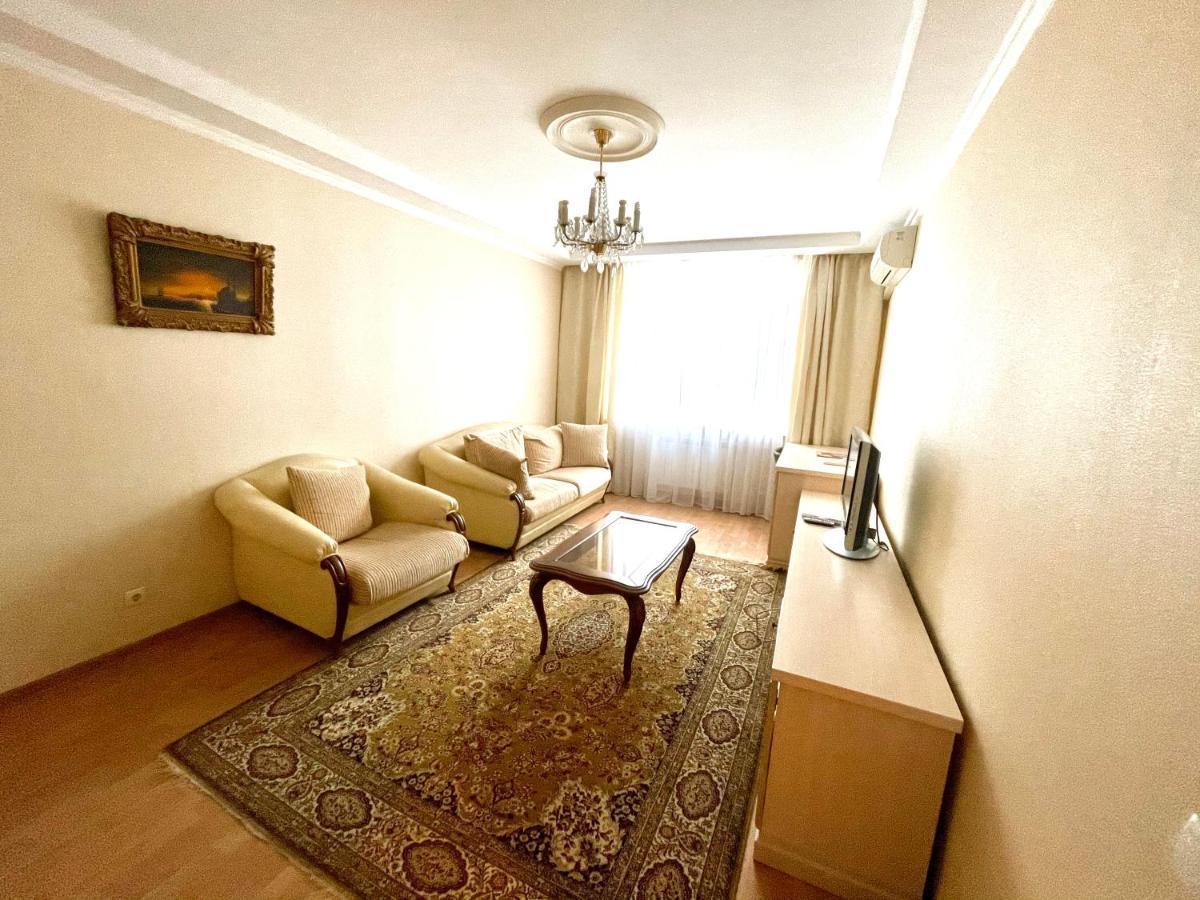 Apartment Mala Zhytomyrska 10 Kiew Exterior foto